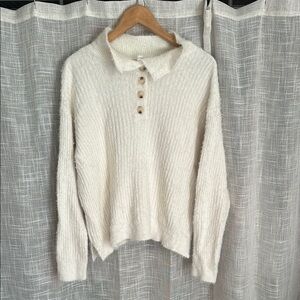 Cozy White Button-Up Sweater M/L